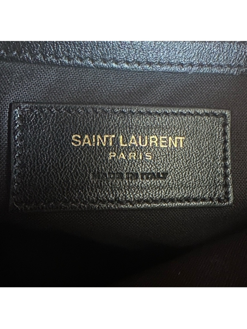 RARE Yves Saint Laurent
Festival Sequin gold hardware backpack RETAIL 3,500 - Picture 9 of 10